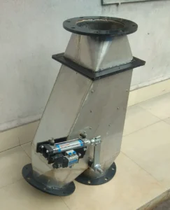 Two way divertor gates